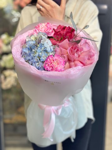 Сборный букетик от интернет-магазина цветов в 