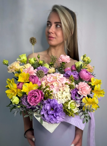 Композиция «Талисман» от интернет-магазина цветов в 