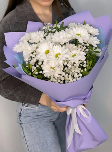 Букет из хризантемы и гипсофилы «Шелковое сияние» от интернет-магазина цветов в 