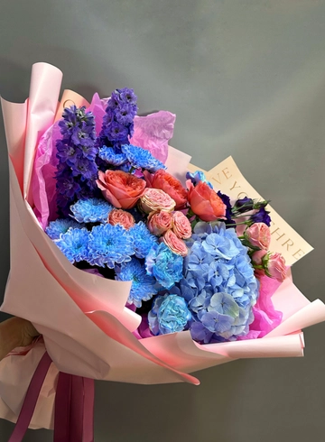 Сборный букет &laquo;Тайна океана&raquo; от интернет-магазина цветов в 