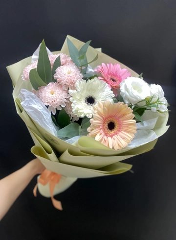 Сборный букет «Муза» от интернет-магазина цветов в 