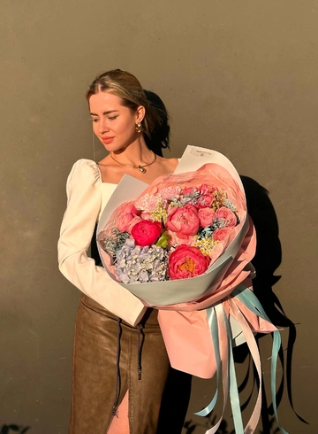 Сборный букет &laquo;Сияние лета&raquo; от интернет-магазина цветов в 