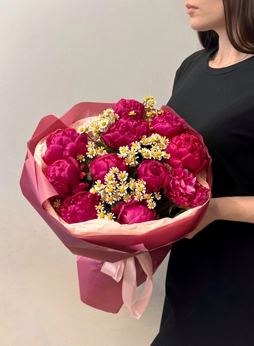 Букет из 11 пионов &laquo;Подарок судьбы&raquo; от интернет-магазина цветов в 