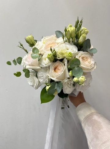 Свадебный букет  от интернет-магазина цветов в 