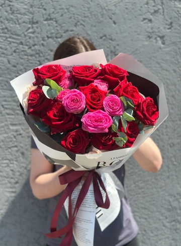 Букет роз «Романтика» от интернет-магазина цветов в 