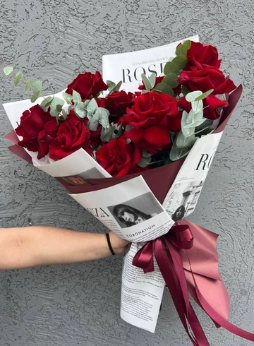 Букет  из 11 роз &laquo;Французская роза&raquo; от интернет-магазина цветов в 