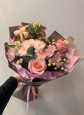 Сборный букет &laquo;Хорошее настроение&raquo; от интернет-магазина цветов в 